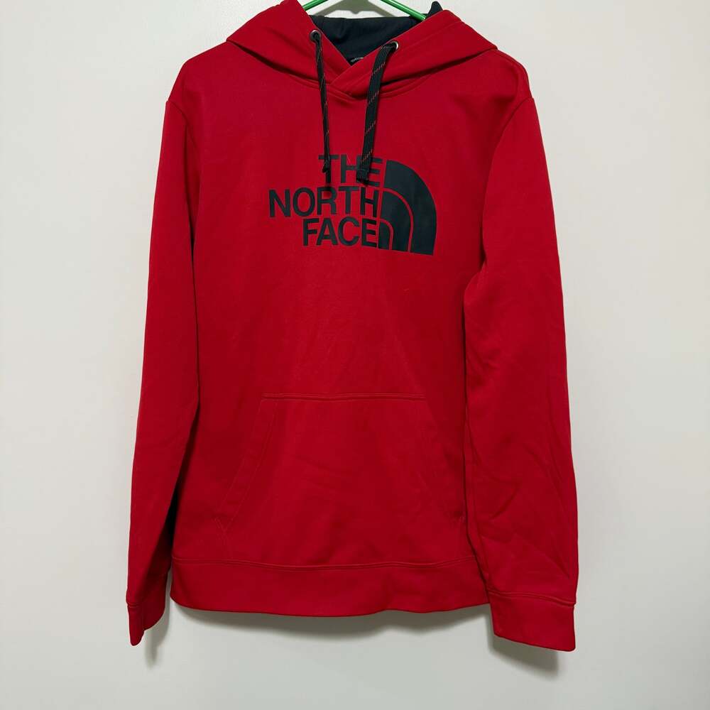 The North Face Men's Surgent Half Dome Pullover hoodie‎ Red